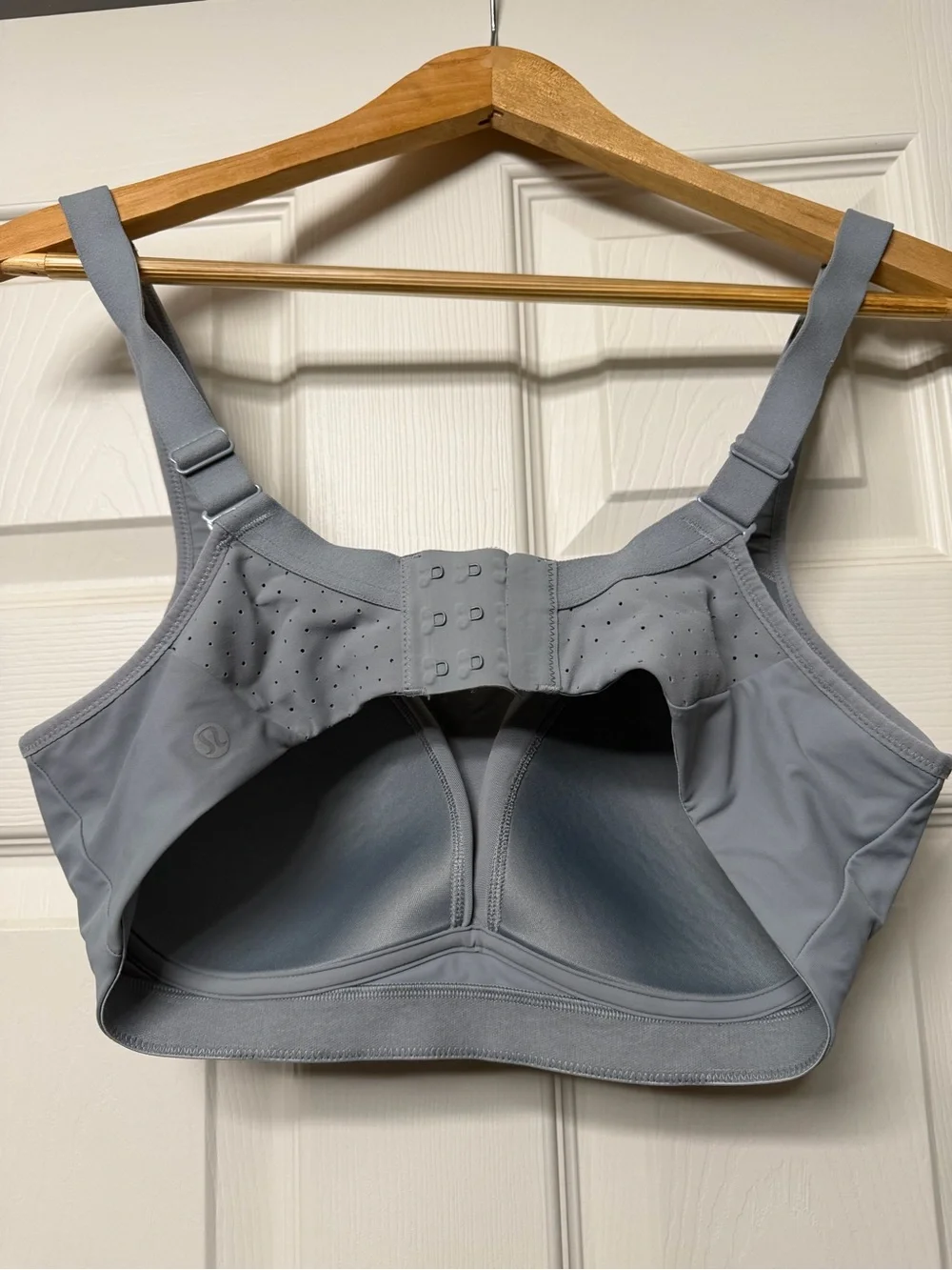 lululemon athletica medium support